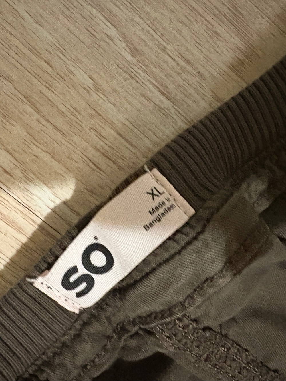 SO Men's Olive Cargo Utility Pants - Picture 4 of 6